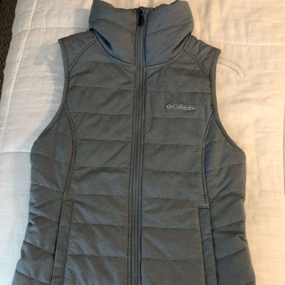 Columbia women’s mountain vest